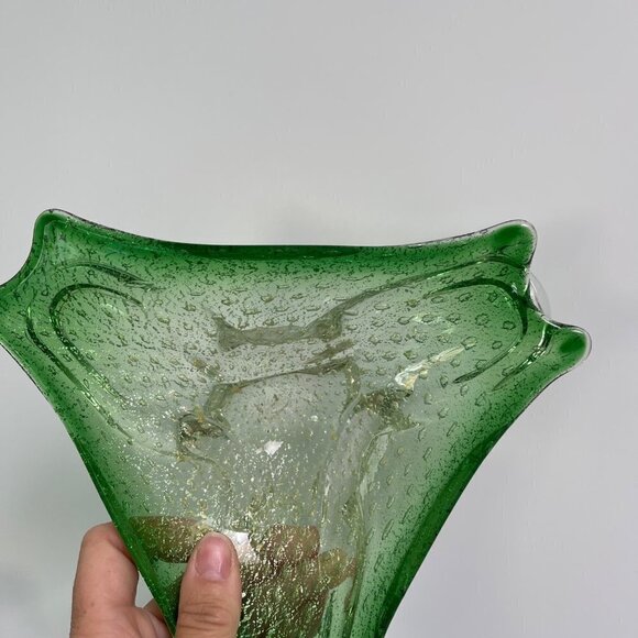 Murano Art Glass Bowl Green Gold Flecks Controlled Bubbles Bullicante MCM - Picture 15 of 15